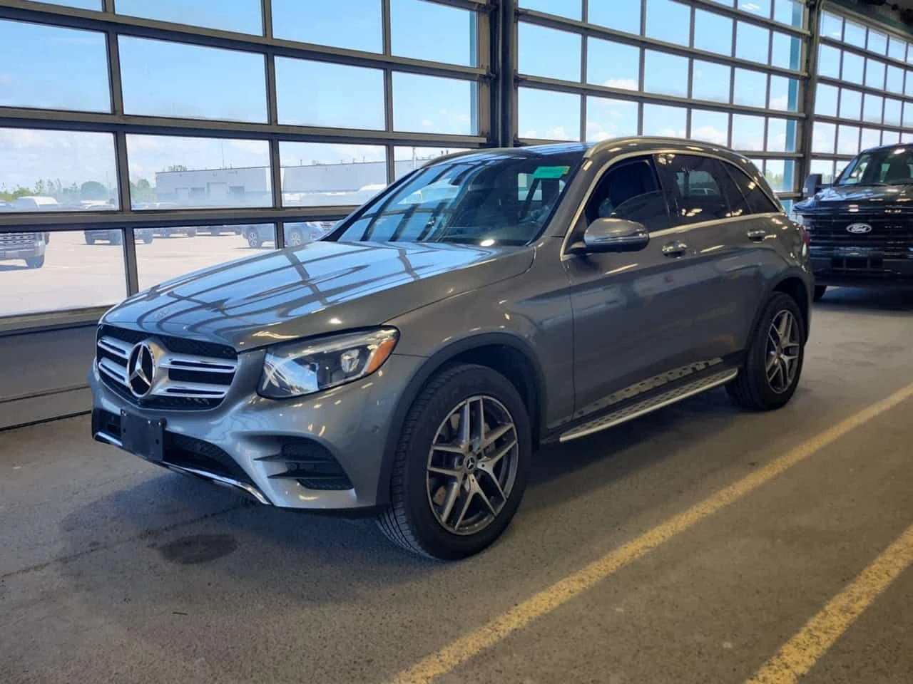 Mercedes-Benz GLC 300 �������� * ���� * KEYLESS * CARFAX | Mobile.bg � ����������� 1