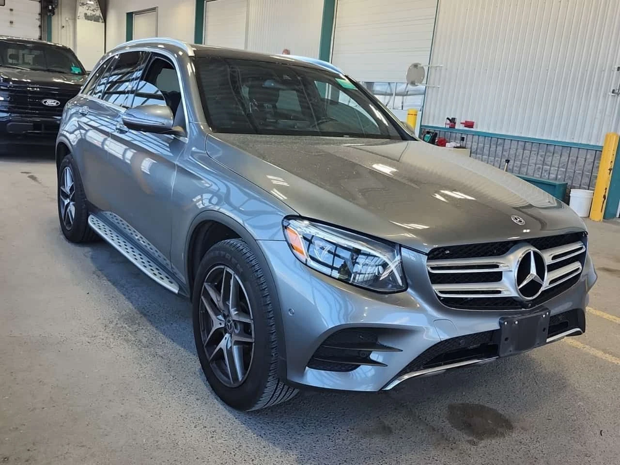 Mercedes-Benz GLC 300 �������� * ���� * KEYLESS * CARFAX | Mobile.bg � ����������� 2