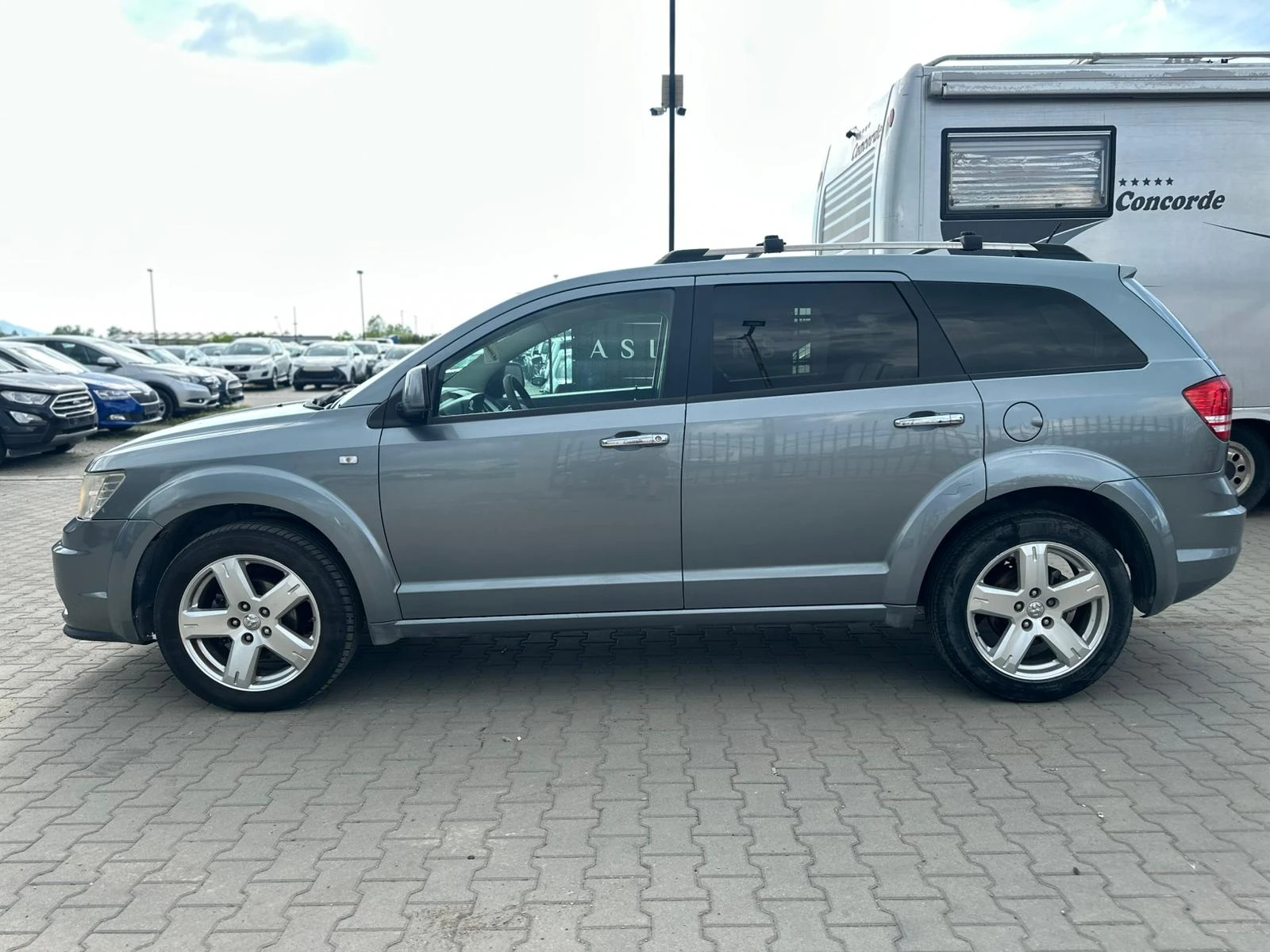 Dodge Journey / 2.0D / 140 HP / 6+ 1 /, снимка 2 - Автомобили и джипове - 54818237
