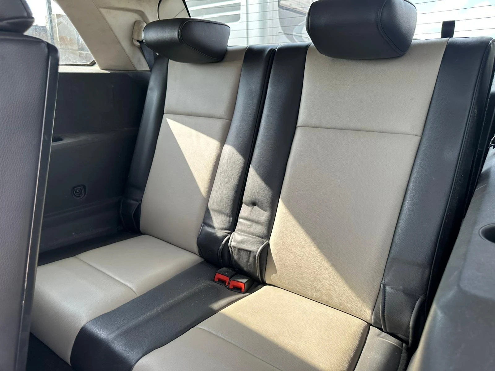 Dodge Journey / 2.0D / 140 HP / 6+ 1 /, снимка 11 - Автомобили и джипове - 54818237