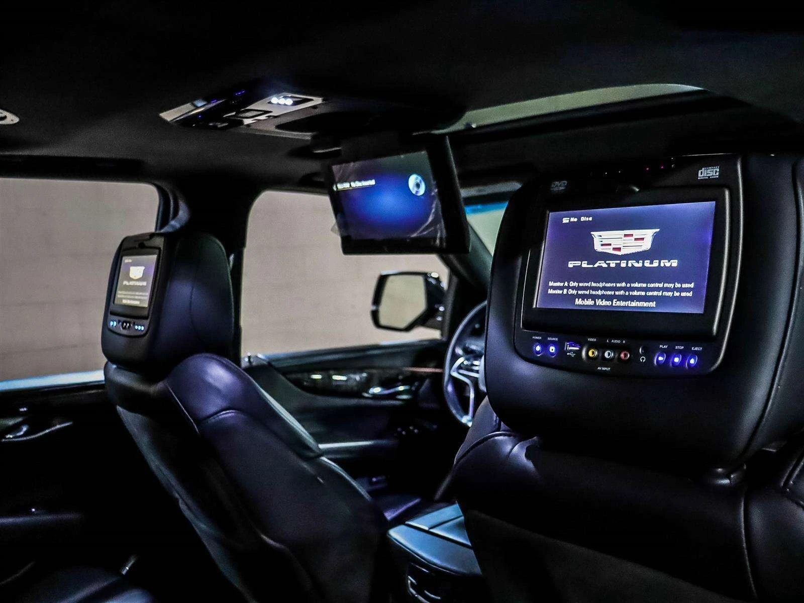 Cadillac Escalade Platinum, 4x4, КОЖА, ЦЕНА ДО БГ, снимка 16 - Автомобили и джипове - 54873017