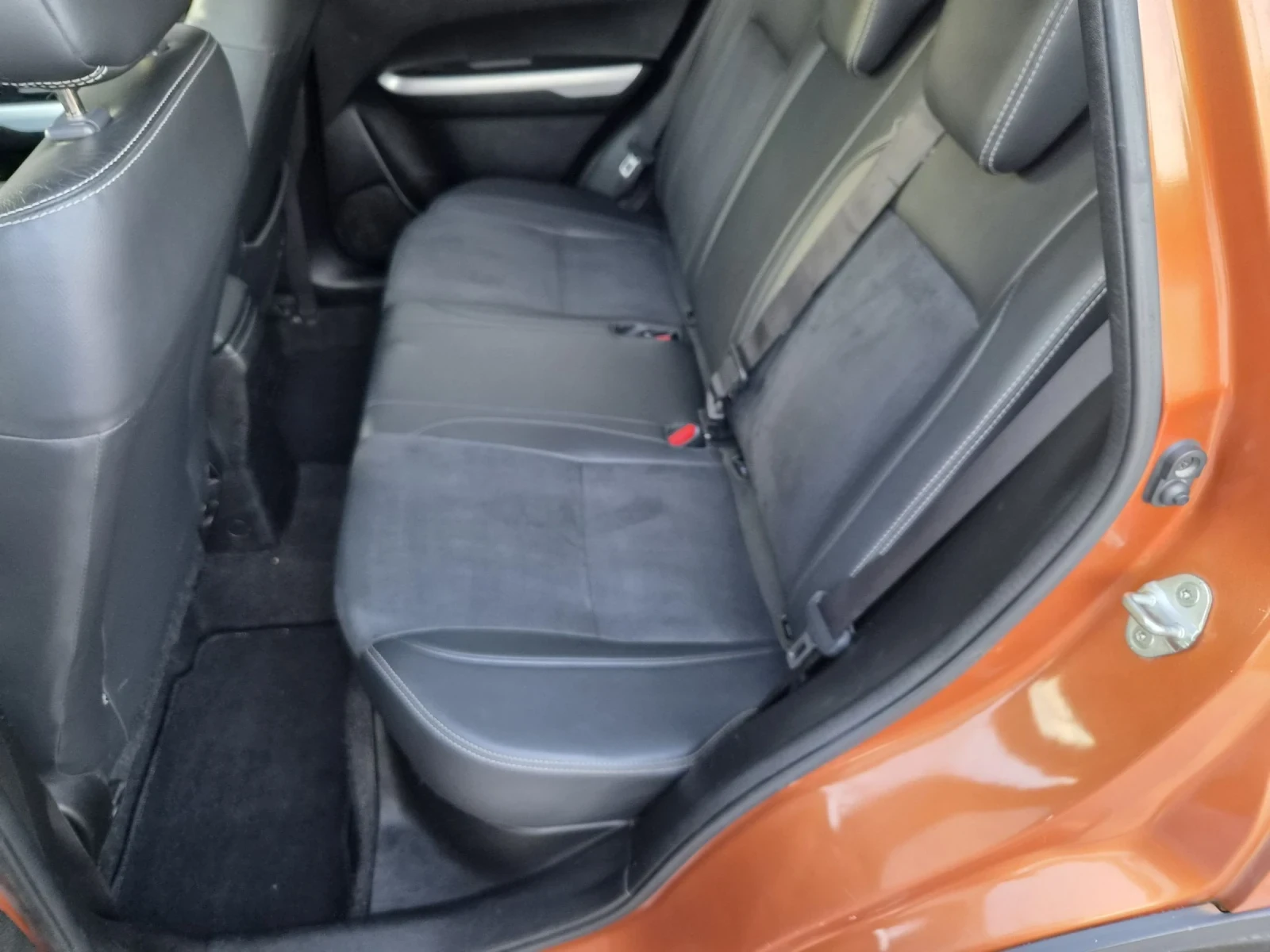 Suzuki Vitara 1.6DDiS 4X4 EURO6 , снимка 16 - Автомобили и джипове - 55304690