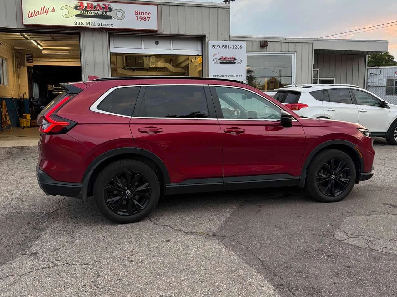 Honda Cr-v Touring | CARFAX | БЕЗ ИНЦИДЕНТИ, снимка 4 - Автомобили и джипове - 55710835