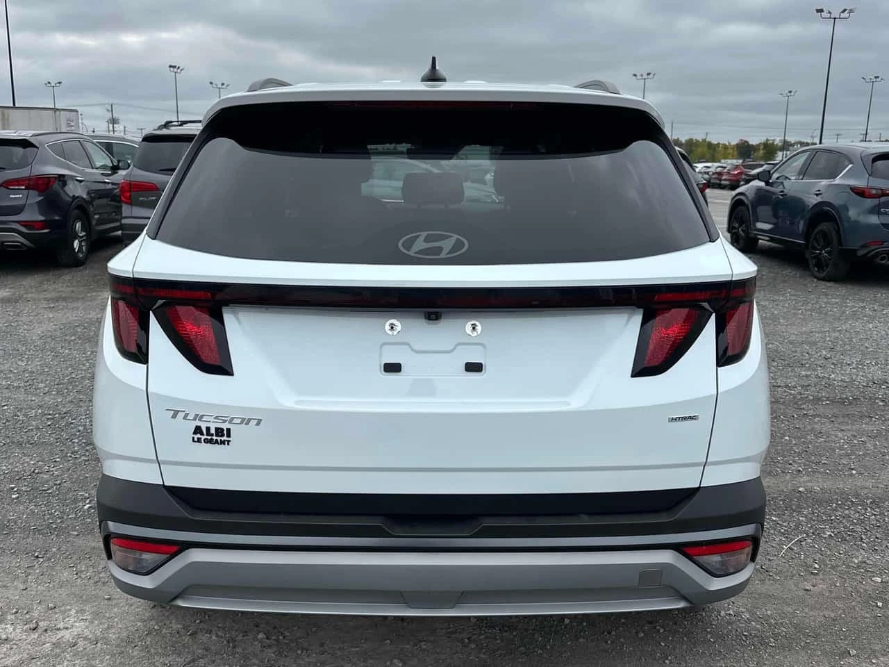 Hyundai Tucson * Preferred * CARFAX * ��� ������������ ������ | Mobile.bg � ����������� 4