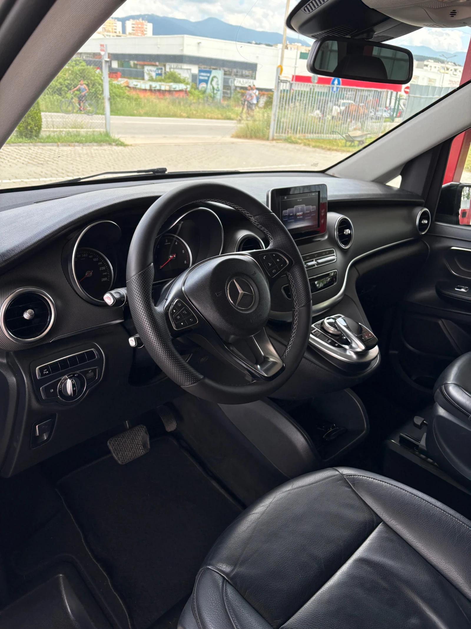 Mercedes-Benz V 220 Extra long camera , снимка 8 - Бусове и автобуси - 55041260