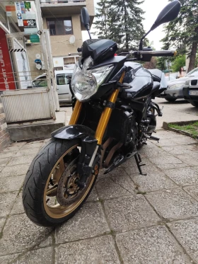 ������ Yamaha FZ8