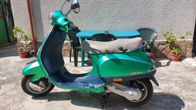 Vespa 50 Piaggio-Vespa LX50