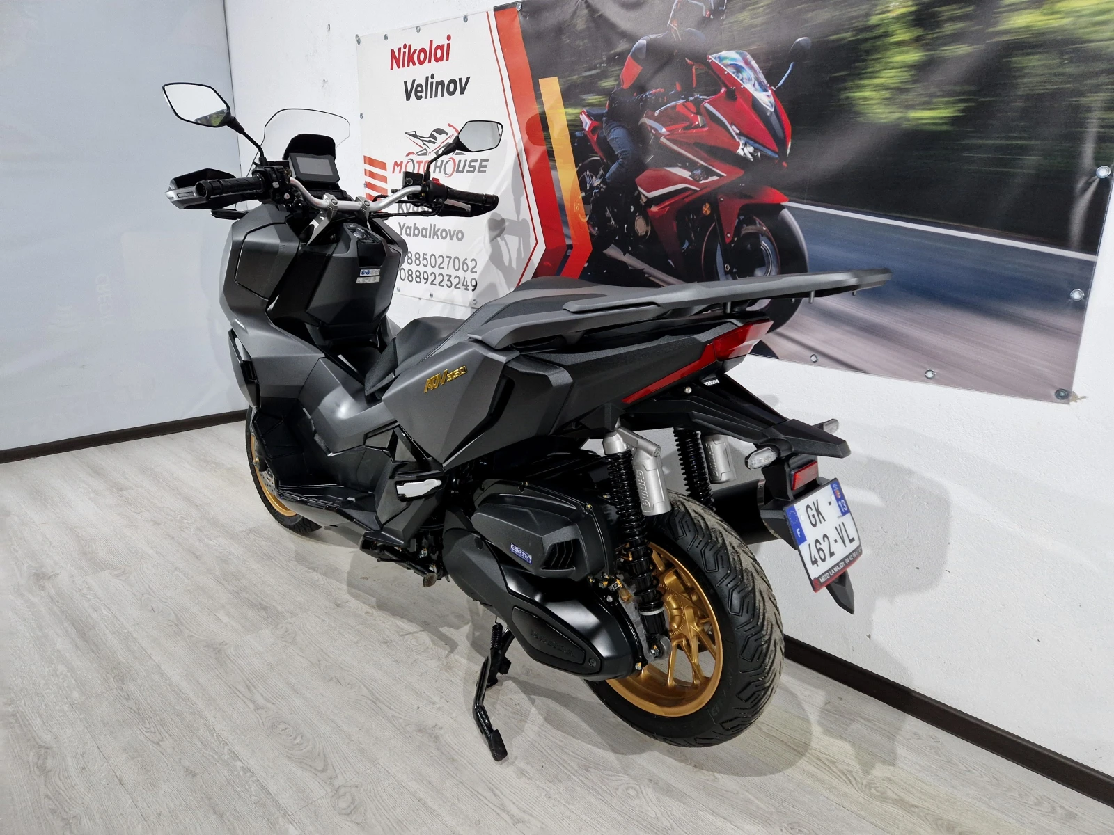 Honda X-ADV 350ie, ABS-TCS, !12417km!2024г.! AKRAPOVIC !, снимка 4 - Мотоциклети и мототехника - 54010531