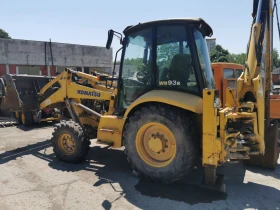      Komatsu WB93R