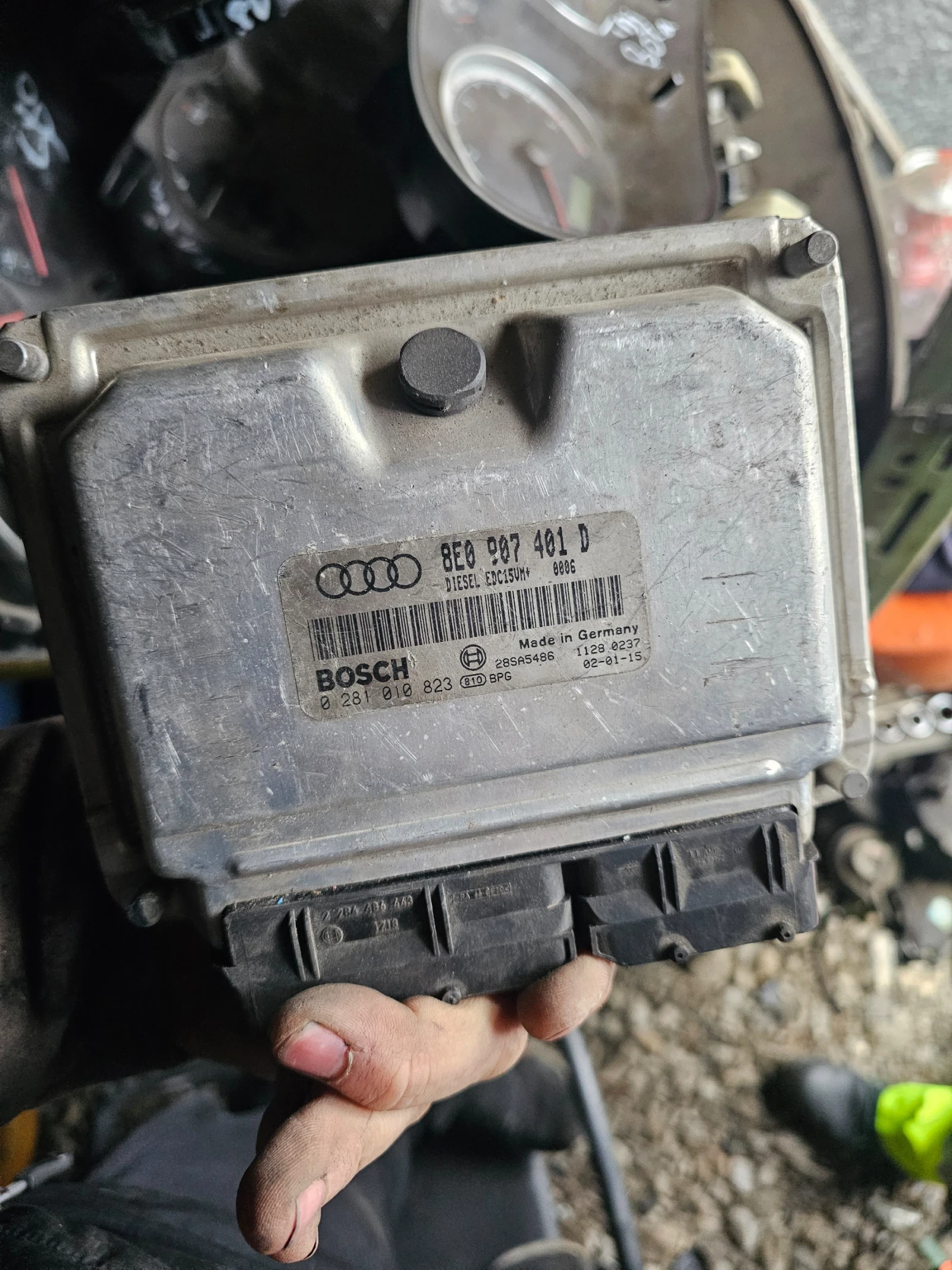 �������� ���� �4 �6 2.5��� 180 | Mobile.bg � ����������� 1