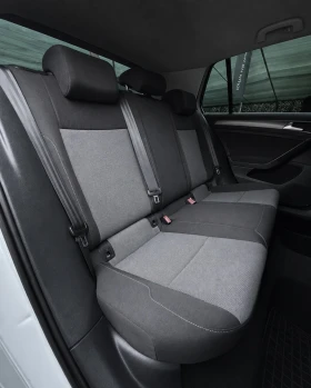 VW Golf 1.6TDI| 105HP| NAVI| HIGHLINE| СОБСТВЕН ЛИЗИНГ, снимка 9