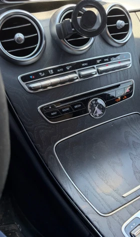 Mercedes-Benz C 43 AMG * 360 CAMERA * BURMESTER * ПАНОРАМА * 79К КМ * , снимка 9