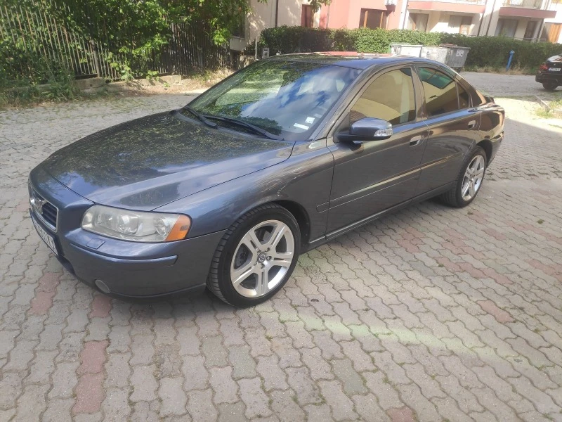 Volvo S60 2.0T Sport, снимка 1 - Автомобили и джипове - 46527547