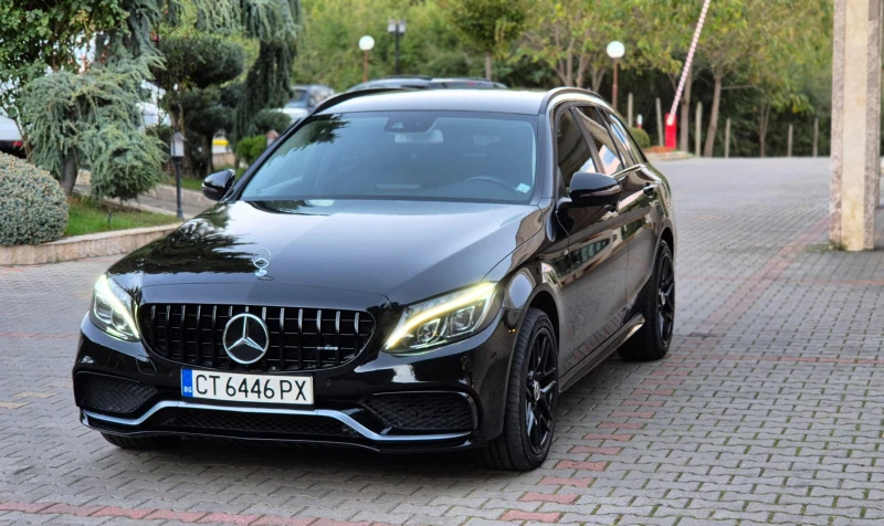 Mercedes-Benz C 220 CDI AMG 7G-Tronic Distronic, снимка 2 - Автомобили и джипове - 47586357