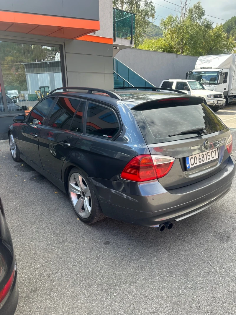 BMW 330 Е91, снимка 12 - Автомобили и джипове - 49550920