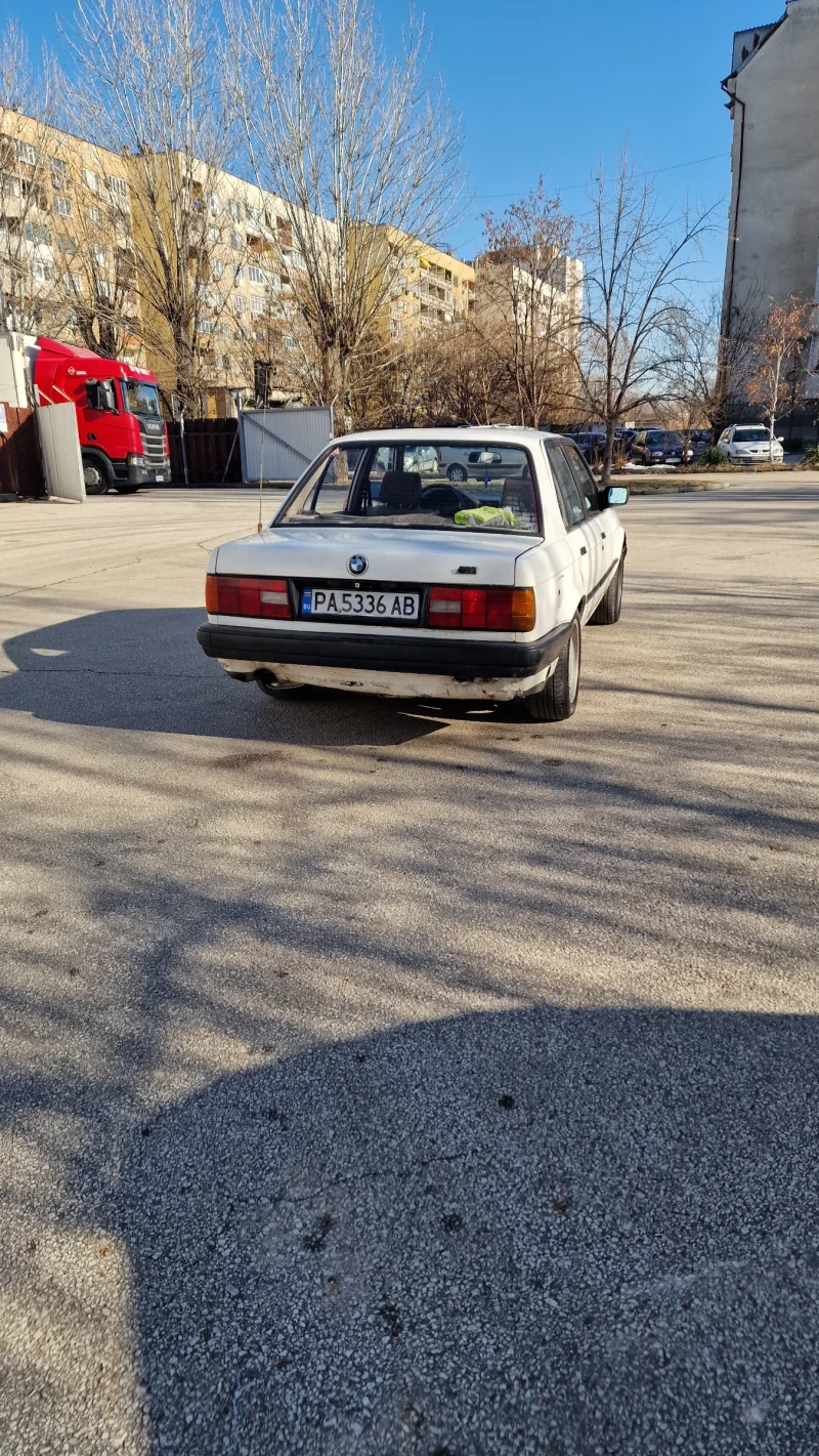 BMW 316 Седан, снимка 5 - Автомобили и джипове - 48715545