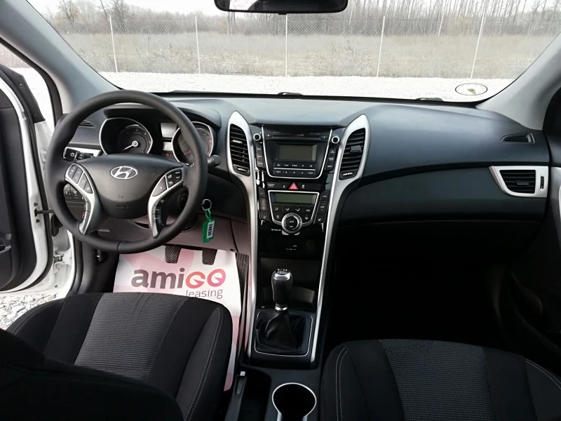 Hyundai I30 1.6 CRDI kli 110, снимка 13 - Автомобили и джипове - 49123573