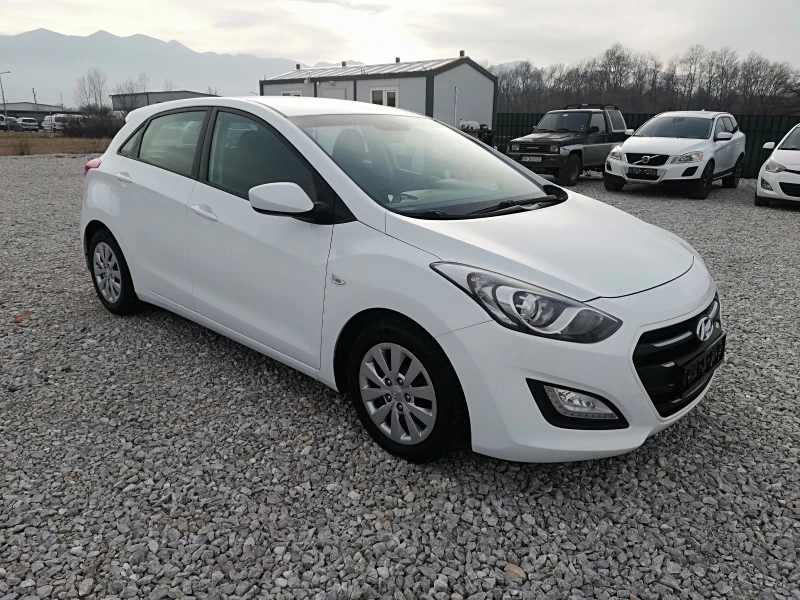 Hyundai I30 1.6 CRDI kli 110, снимка 8 - Автомобили и джипове - 49123573