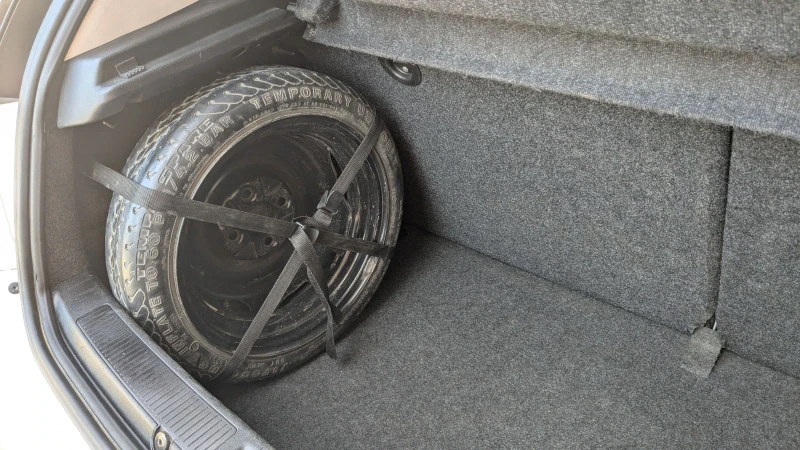 Fiat Punto 1, 4 T-jet 120кс, снимка 8 - Автомобили и джипове - 52206753