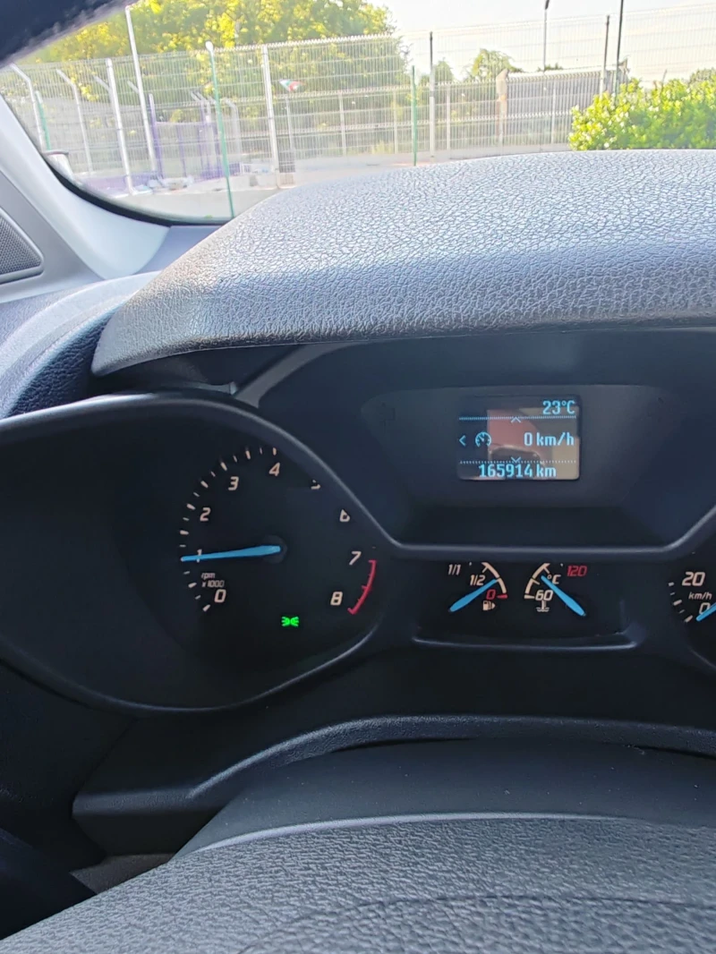 Ford Tourneo Connect 1.0, 101к.с. ТОП, снимка 13 - Автомобили и джипове - 51514337