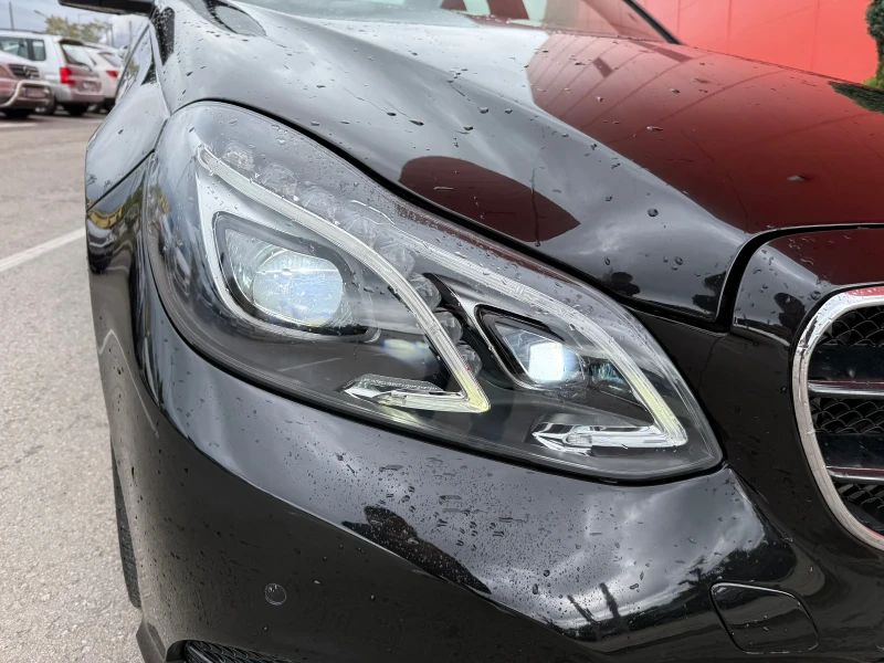 Mercedes-Benz E 220 FACELIFT* AMG* LeD, снимка 2 - Автомобили и джипове - 51806408