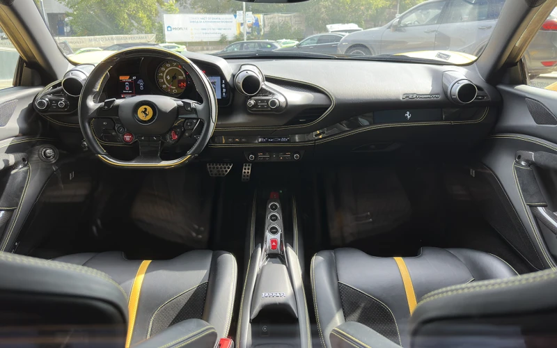 Ferrari F8 Trubiuto, снимка 5 - Автомобили и джипове - 52142985