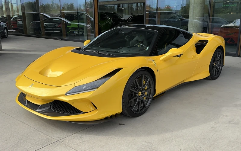 Ferrari F8 Trubiuto, снимка 2 - Автомобили и джипове - 52142985