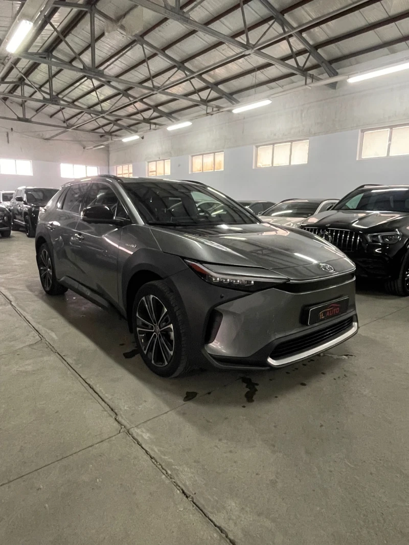 Toyota bZ4X BEV/218HP/360/JBL/Обдух/Led/Kless/4x4/ГАРАНЦИЯ!!!, снимка 2 - Автомобили и джипове - 52713337