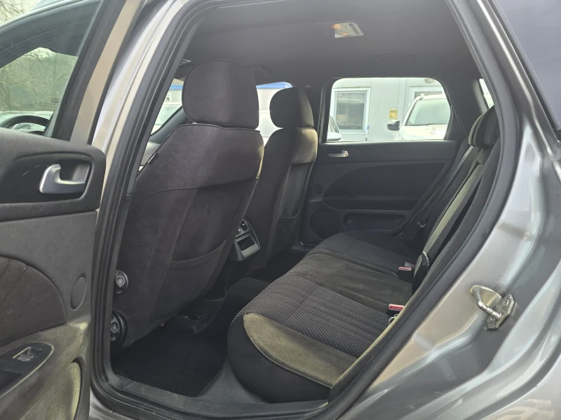 Alfa Romeo 159 2.0JTDM 170к.с Топ състояние , снимка 11 - Автомобили и джипове - 52838330