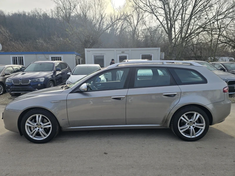 Alfa Romeo 159 2.0JTDM 170к.с Топ състояние , снимка 7 - Автомобили и джипове - 52838330