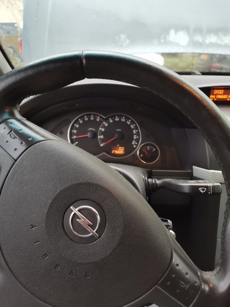 Opel Meriva, снимка 8 - Автомобили и джипове - 53055776