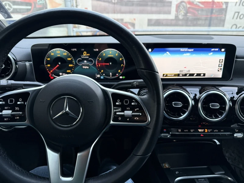 Mercedes-Benz CLA 220 4MATIC, снимка 6 - Автомобили и джипове - 53225842