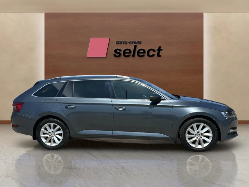 Skoda Superb 1.5 TSI, снимка 5 - Автомобили и джипове - 53427430