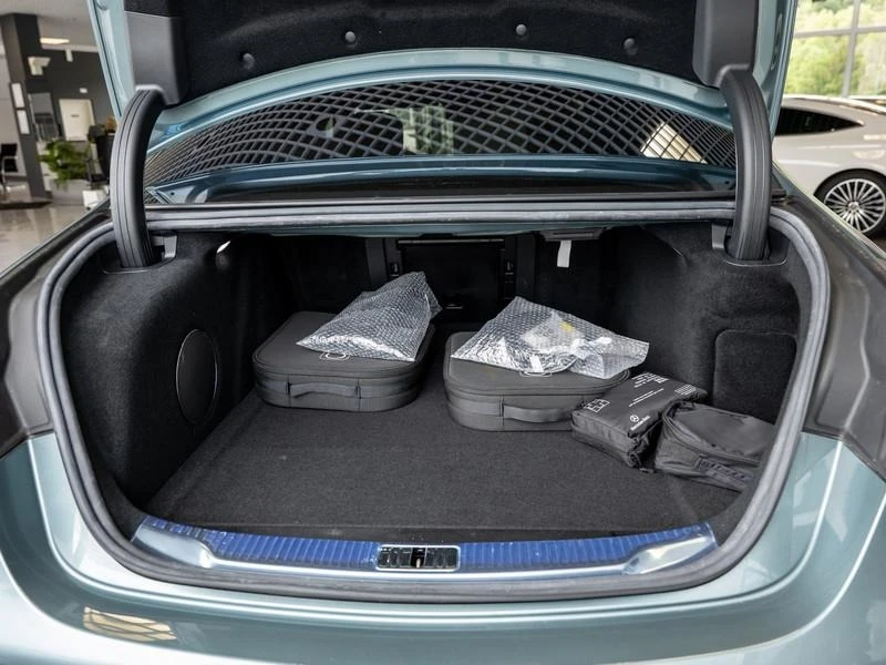 Mercedes-Benz S 63 AMG E PERFORMANCE L MANUFAKTUR PANO HEAD UP 360 CAMERA, снимка 12 - Автомобили и джипове - 51536420