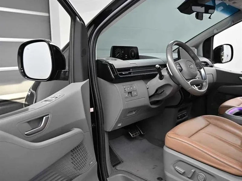Hyundai Staria | Mobile.bg � ����������� 10