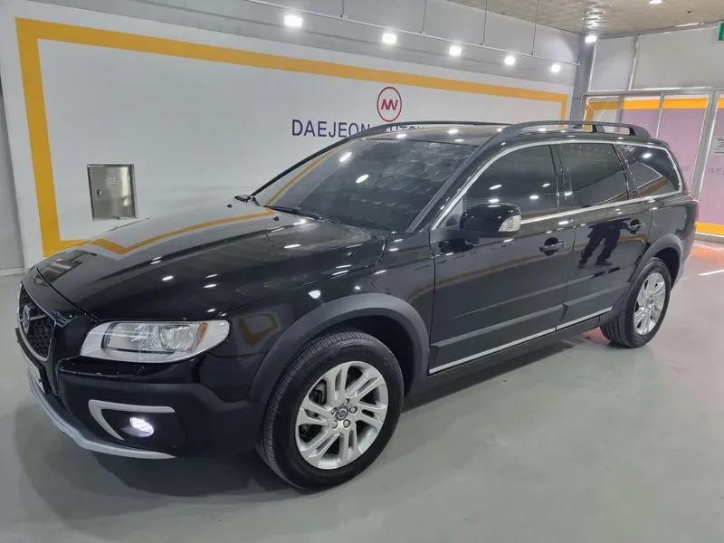 Volvo Xc70 D4 3Rd Generation🔥Auto Hub Korea   директе, снимка 4 - Автомобили и джипове - 55220920