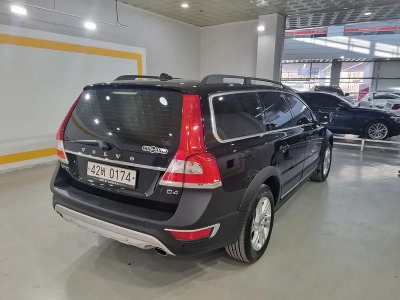 Volvo Xc70 D4 3Rd Generation🔥Auto Hub Korea   директе, снимка 5 - Автомобили и джипове - 55220920
