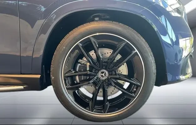 Mercedes-Benz GLE 450 d 4Matic = AMG Line = Premium Plus Гаранция, снимка 3 - Автомобили и джипове - 55351798
