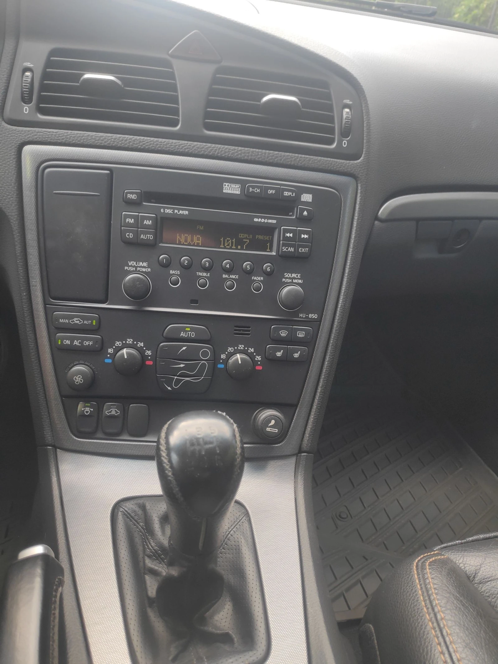 Volvo S60 2.0T Sport | Mobile.bg — изображение 16