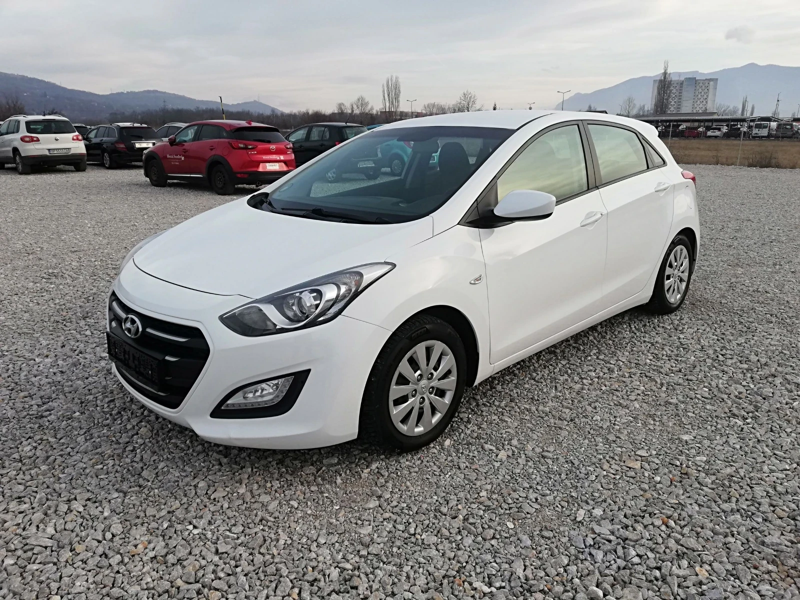 Hyundai I30 1.6 CRDI kli 110 - изображение 2