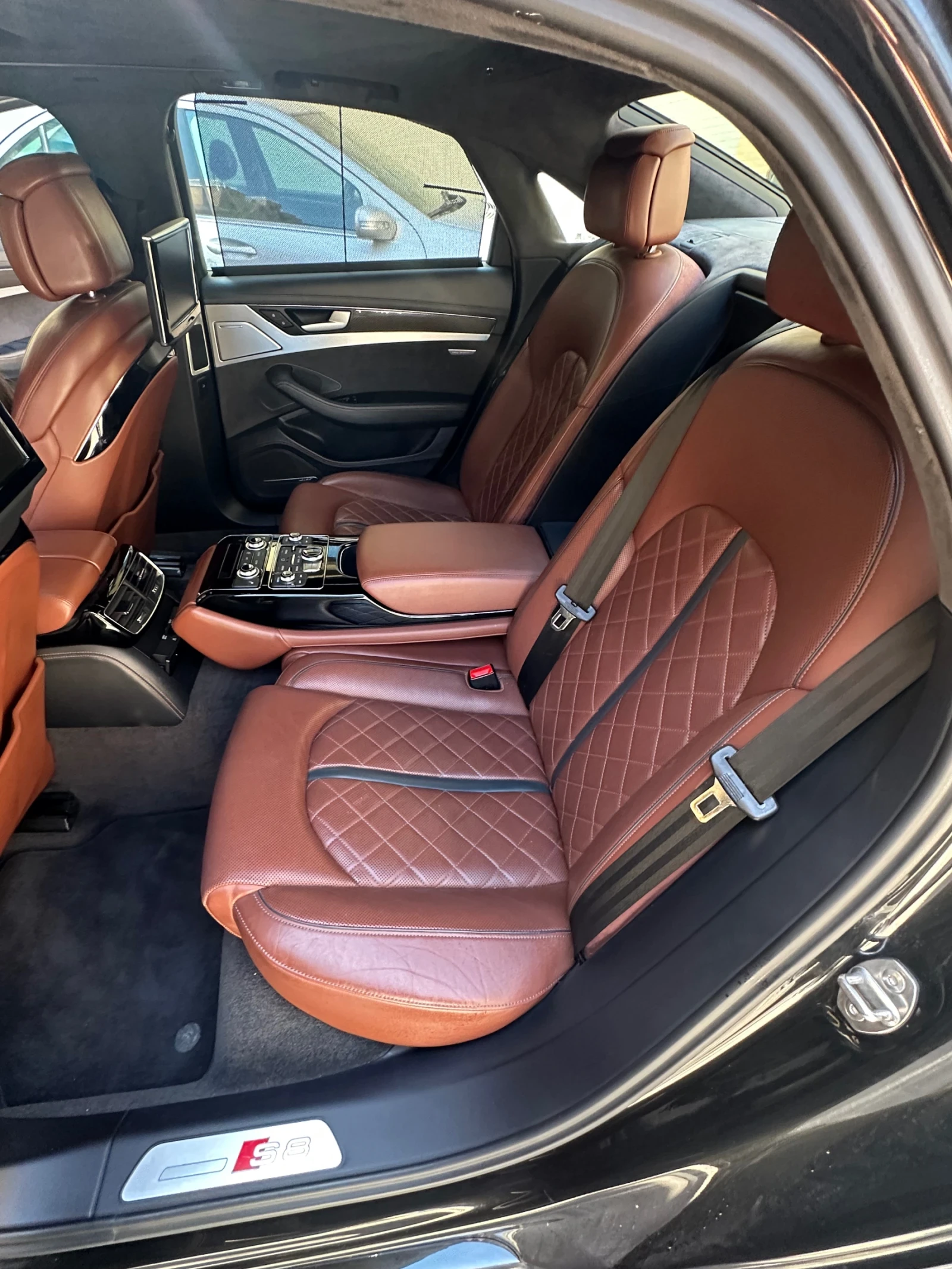 Audi S8 TV Head Up Design Selection - изображение 8