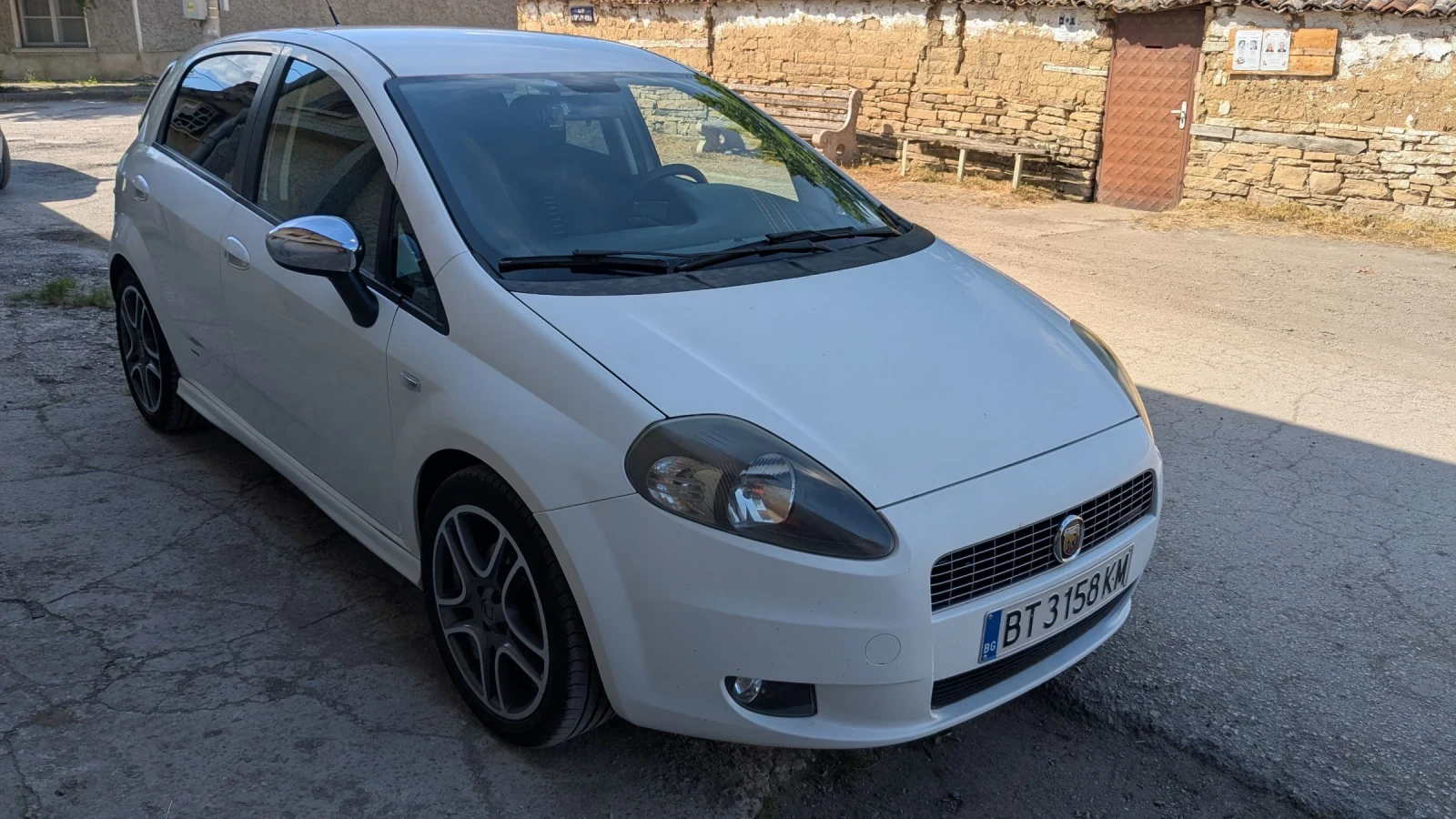 Fiat Punto 1, 4 T-jet 120кс - изображение 2