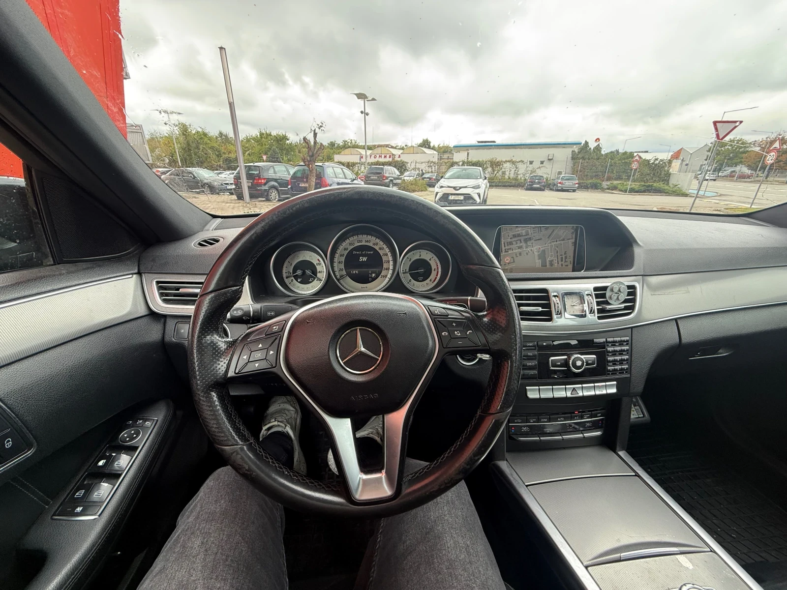 Mercedes-Benz E 220 FACELIFT* AMG* LeD | Mobile.bg — изображение 12