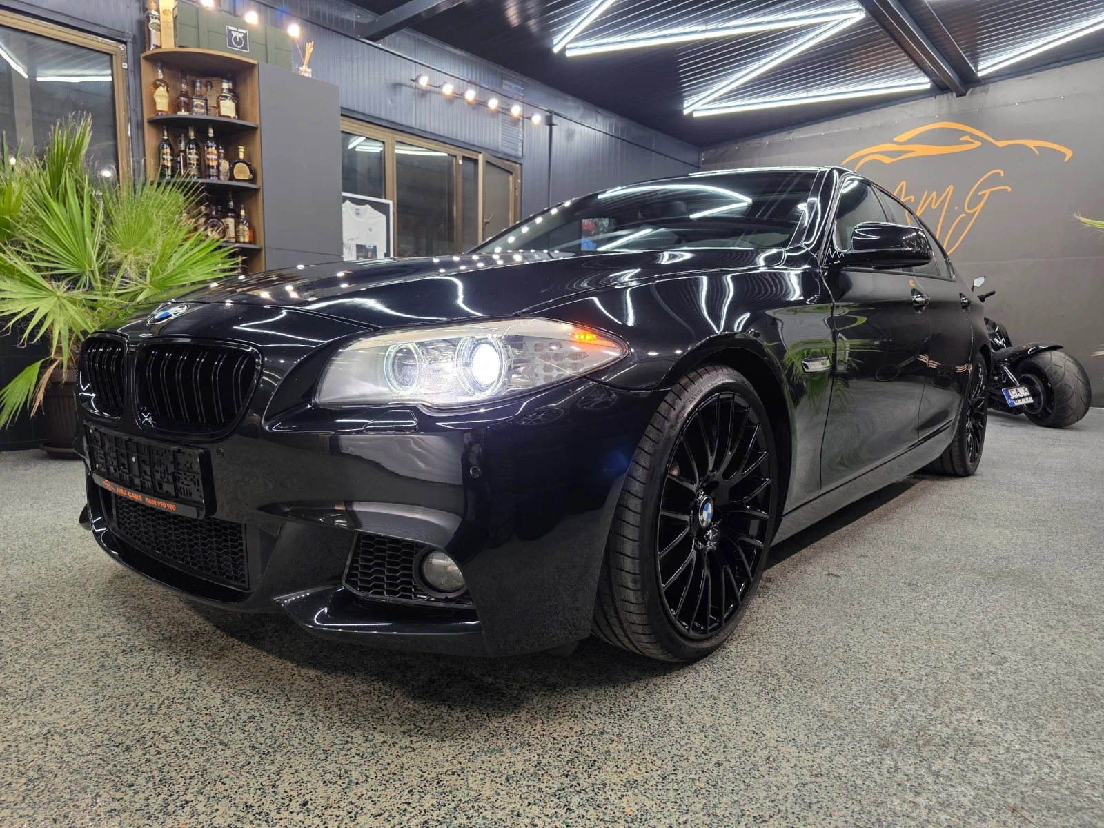 BMW 530 Msport Kamera Individual - изображение 3