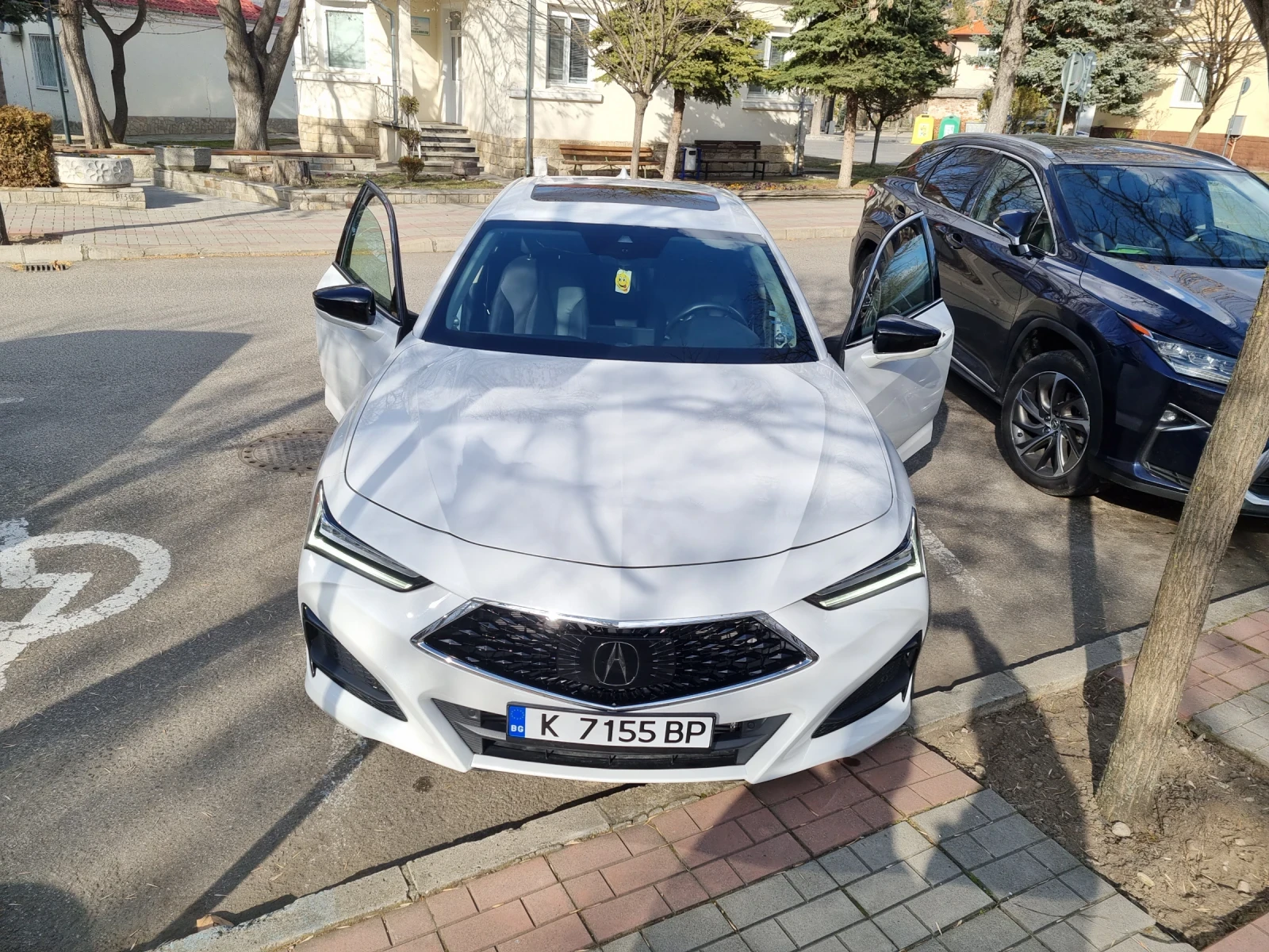 Acura TLX SH-AWD, 2.0 turbo - изображение 2