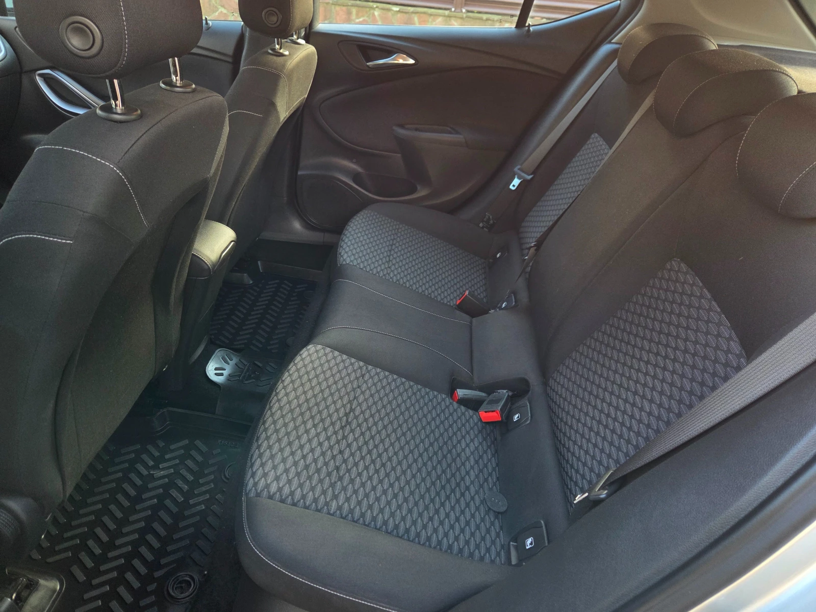 Opel Astra БЕЗУПРЕЧНА* EURO 6 - изображение 9