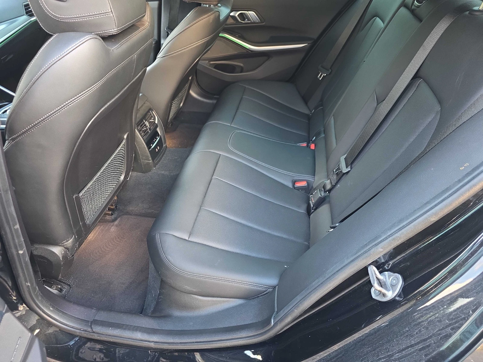 BMW 340 M340i * CARFAX *    | Mobile.bg   11