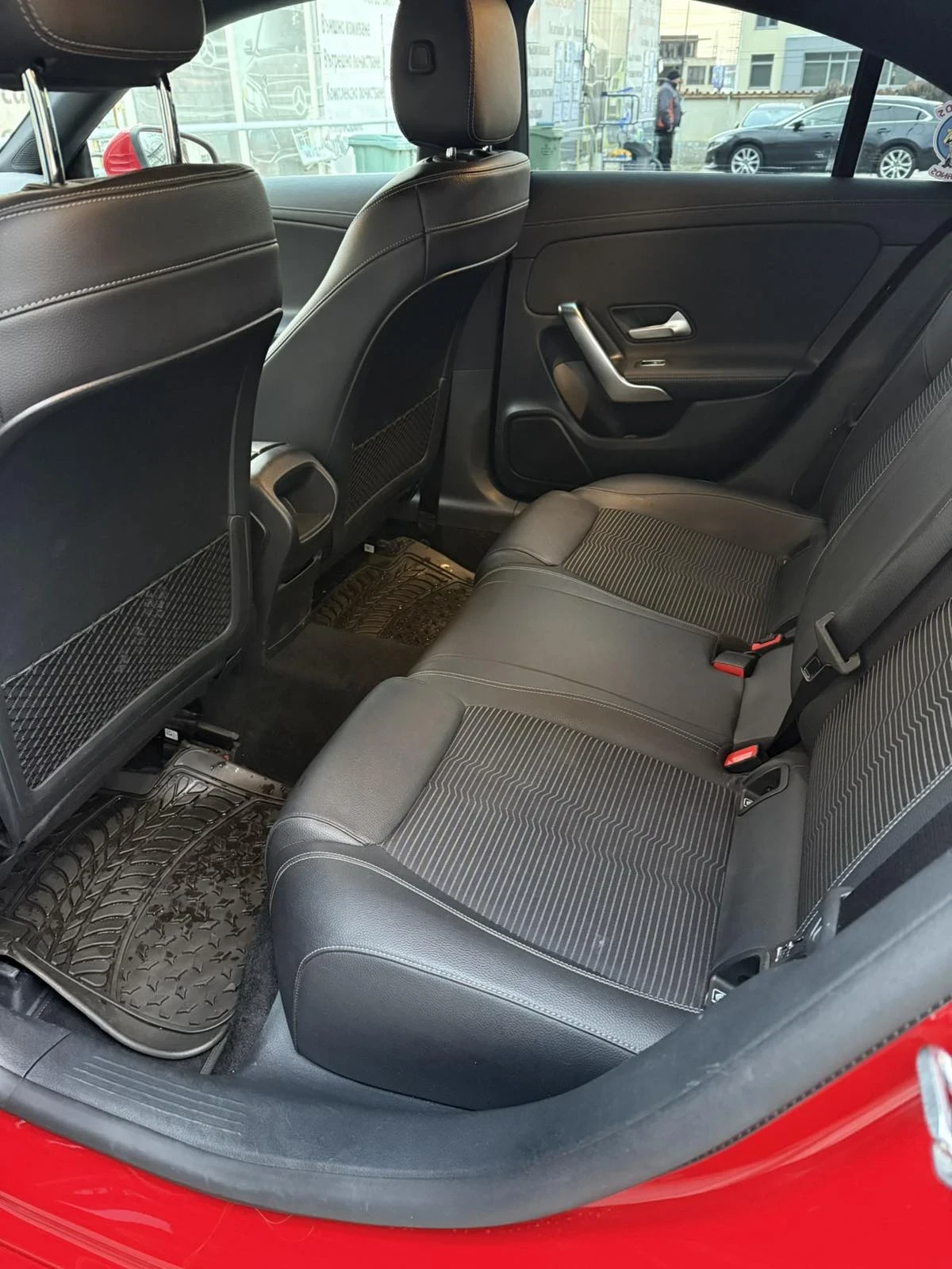 Mercedes-Benz CLA 220 4MATIC - изображение 8