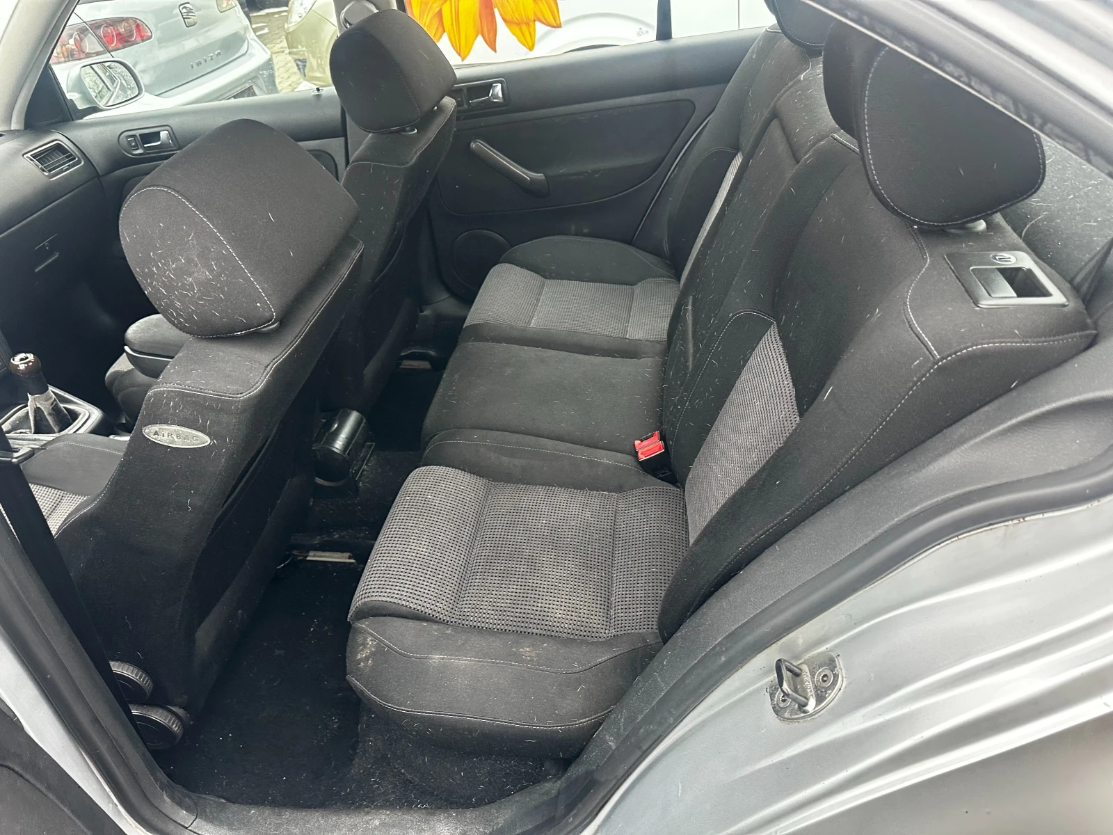 VW Bora 1.9tdi 101к.с - изображение 9