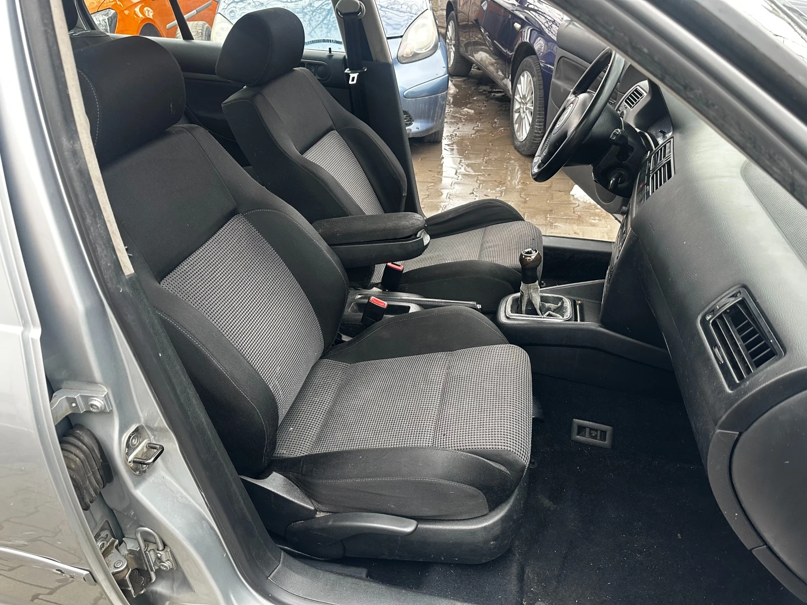 VW Bora 1.9tdi 101к.с - изображение 10